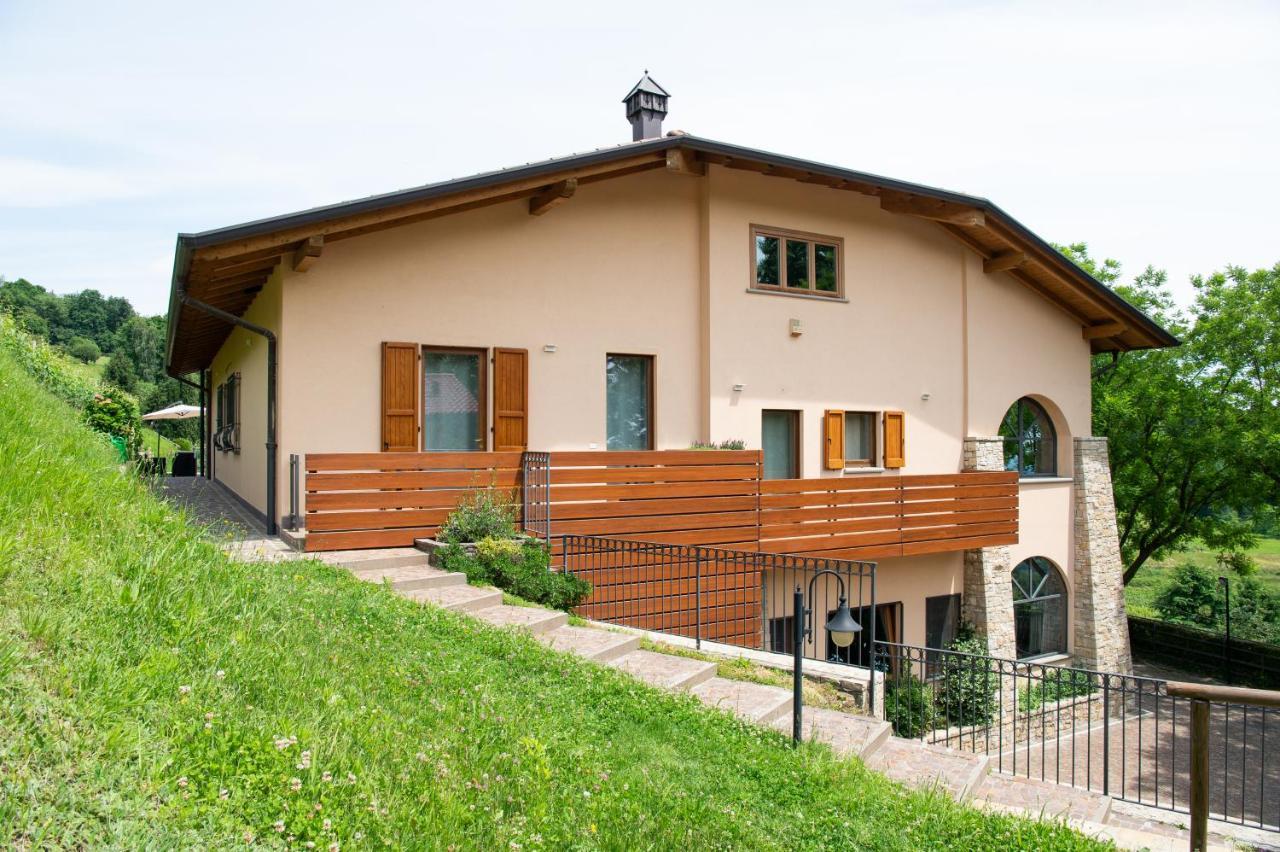 Al-colle Frühstückspension Sotto il Monte